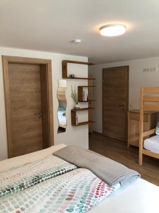 Margreitterhof Apartment Ausserbraz ภายนอก รูปภาพ