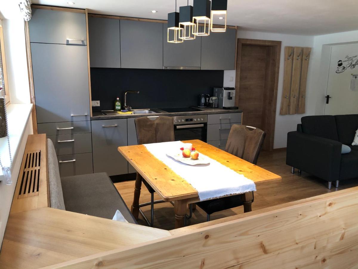 Margreitterhof Apartment Ausserbraz ภายนอก รูปภาพ